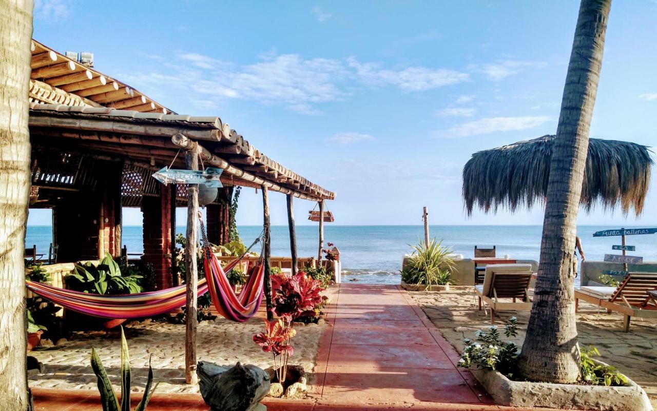 Punta Ballenas Mancora Lodge Exteriör bild