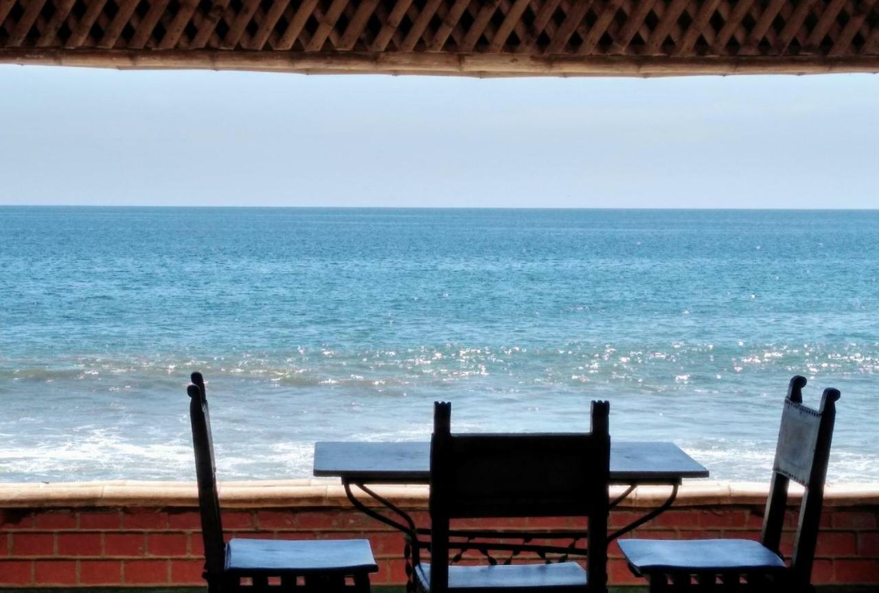 Punta Ballenas Mancora Lodge Exteriör bild